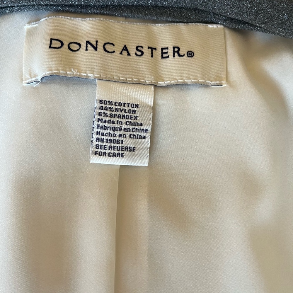 Jacket - Picture 9 of 10